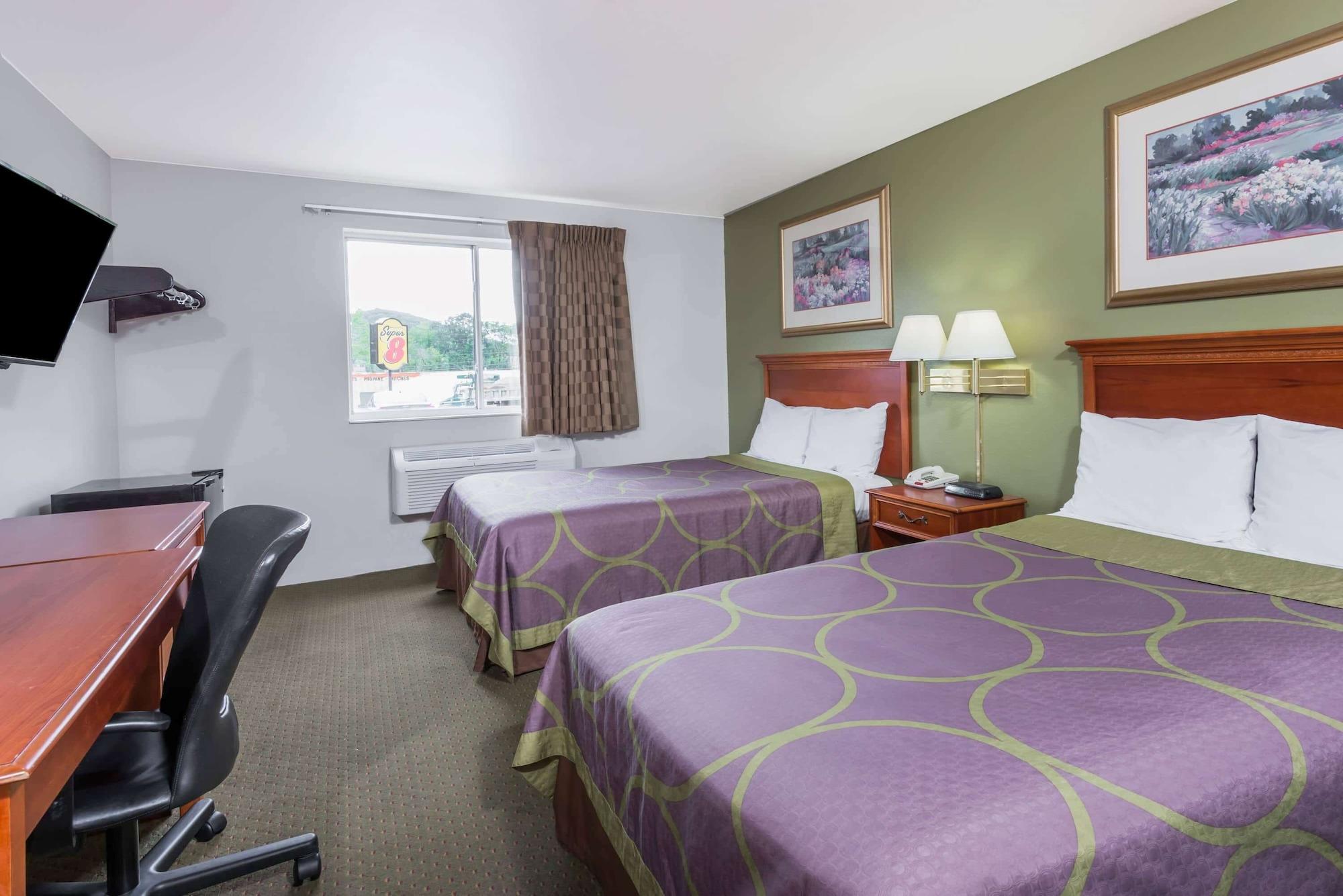 Super 8 By Wyndham Pittsburgh/Monroeville Exterior photo